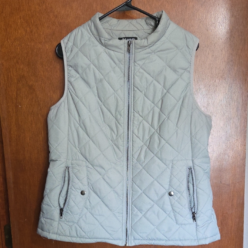 Quilted Gray Sleeveless Vest